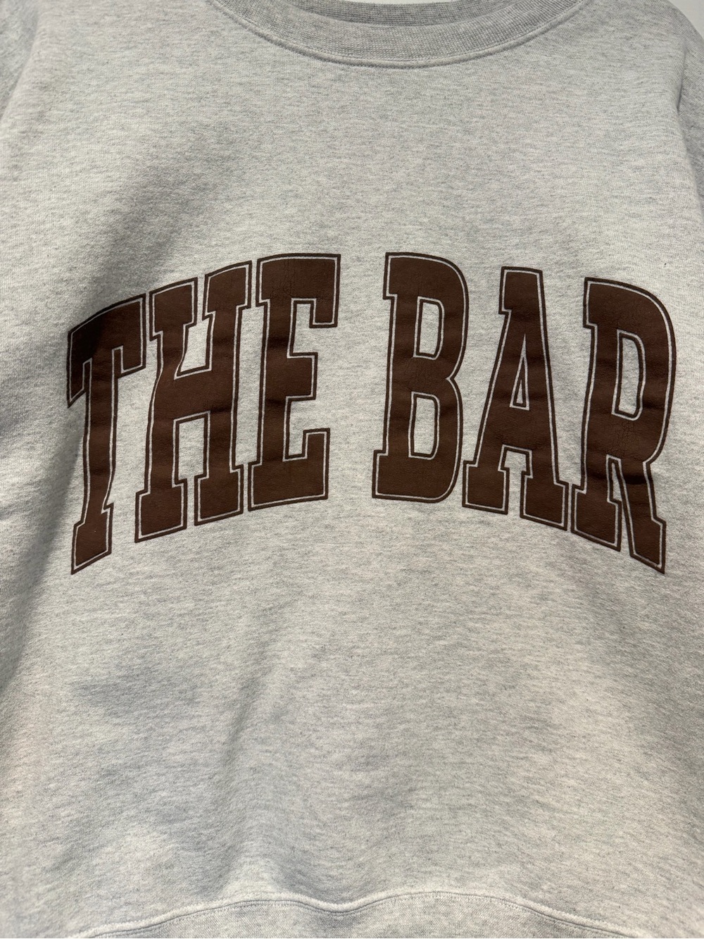 Auth. ✅ THE BAR Varsity Crewneck in “LT Heather Grey/Chocolate” Size Large🩶🤎 - Picture 3 of 7